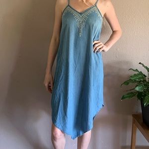 Adorable embroidered dress!